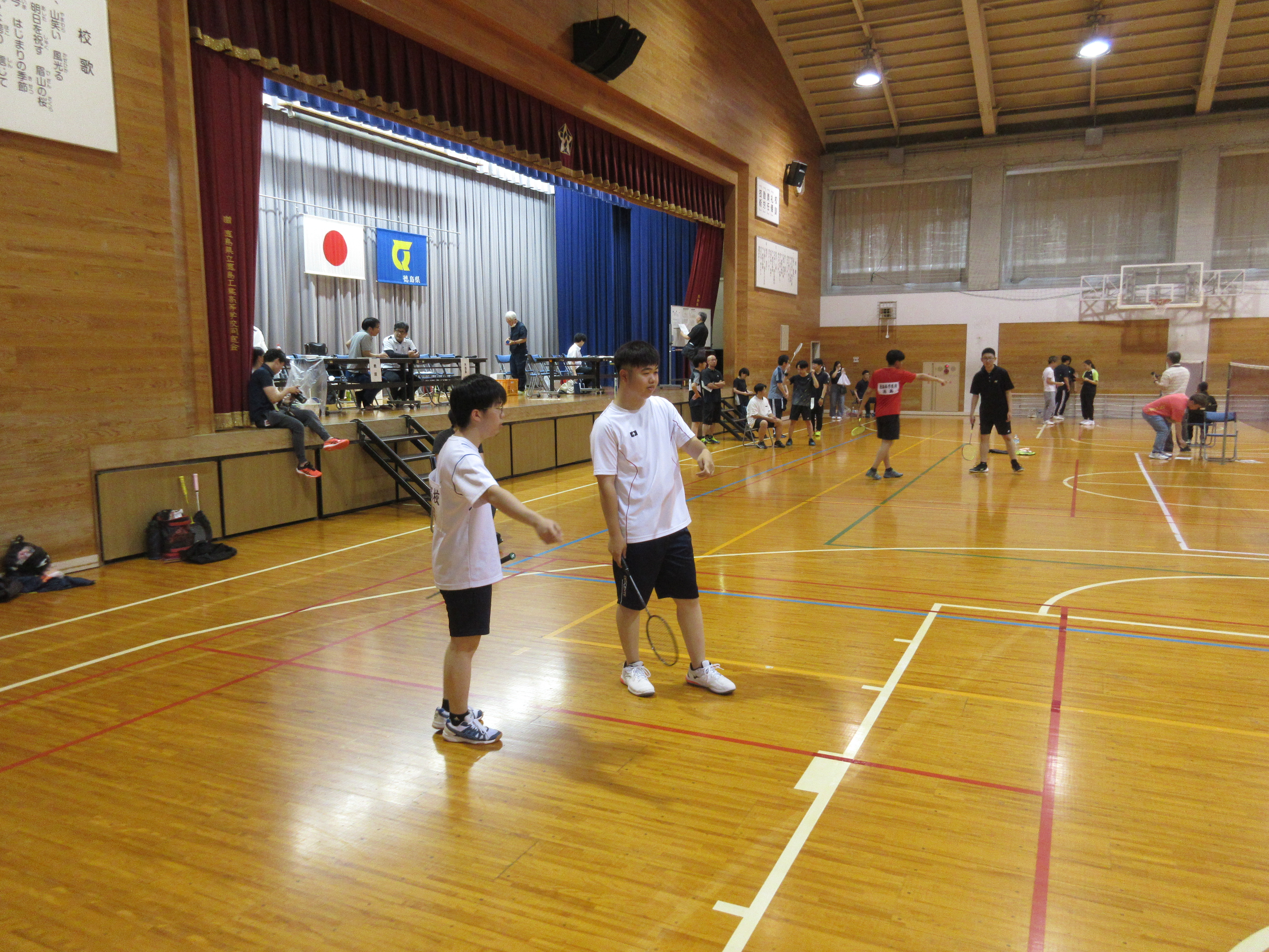 丸岡山本